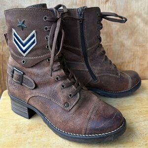 Taos Footwear Brown Lace-Up Combat Boots with Chevron Patch